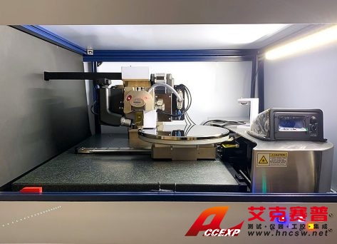 尺寸 IconIR300 在 300 mm 晶圓缺陷檢測(cè)期間的內(nèi)視圖